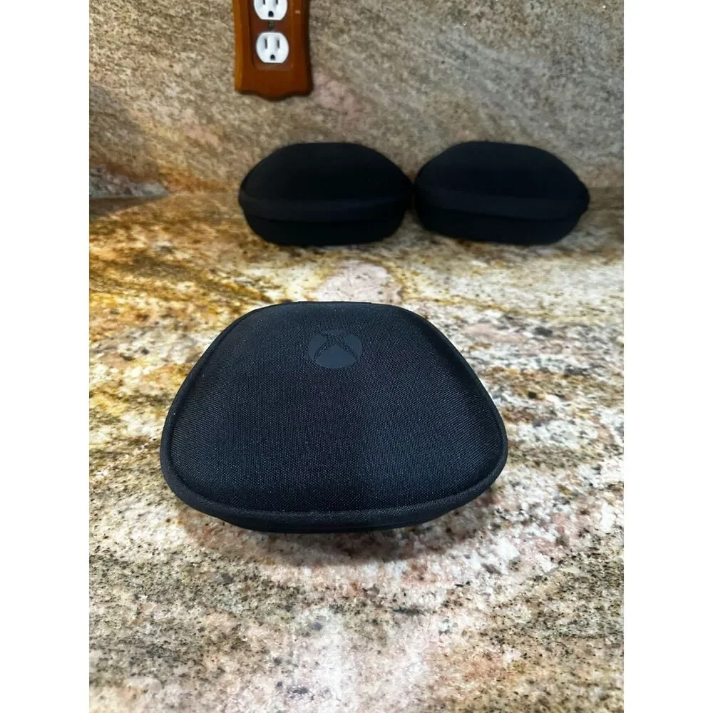 XBOX Elite Series 2 Controller Case with Charger Only